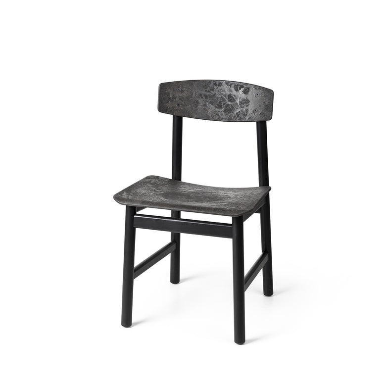Conscious Chair 3162 in Black Painted Beech and Coffee Waste Black, front view