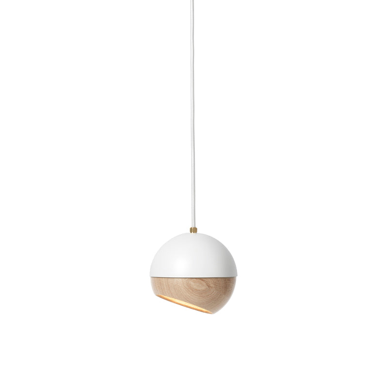 Ray Pendant Lamp | White | M | by PEDERJESSEN