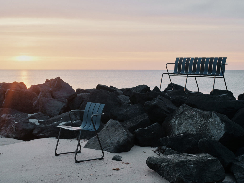 Mater_09307_OceanChair_OceanBench_Kinraden.jpg__PID:155c475f-7a88-4a62-8ebc-236968edbb5f