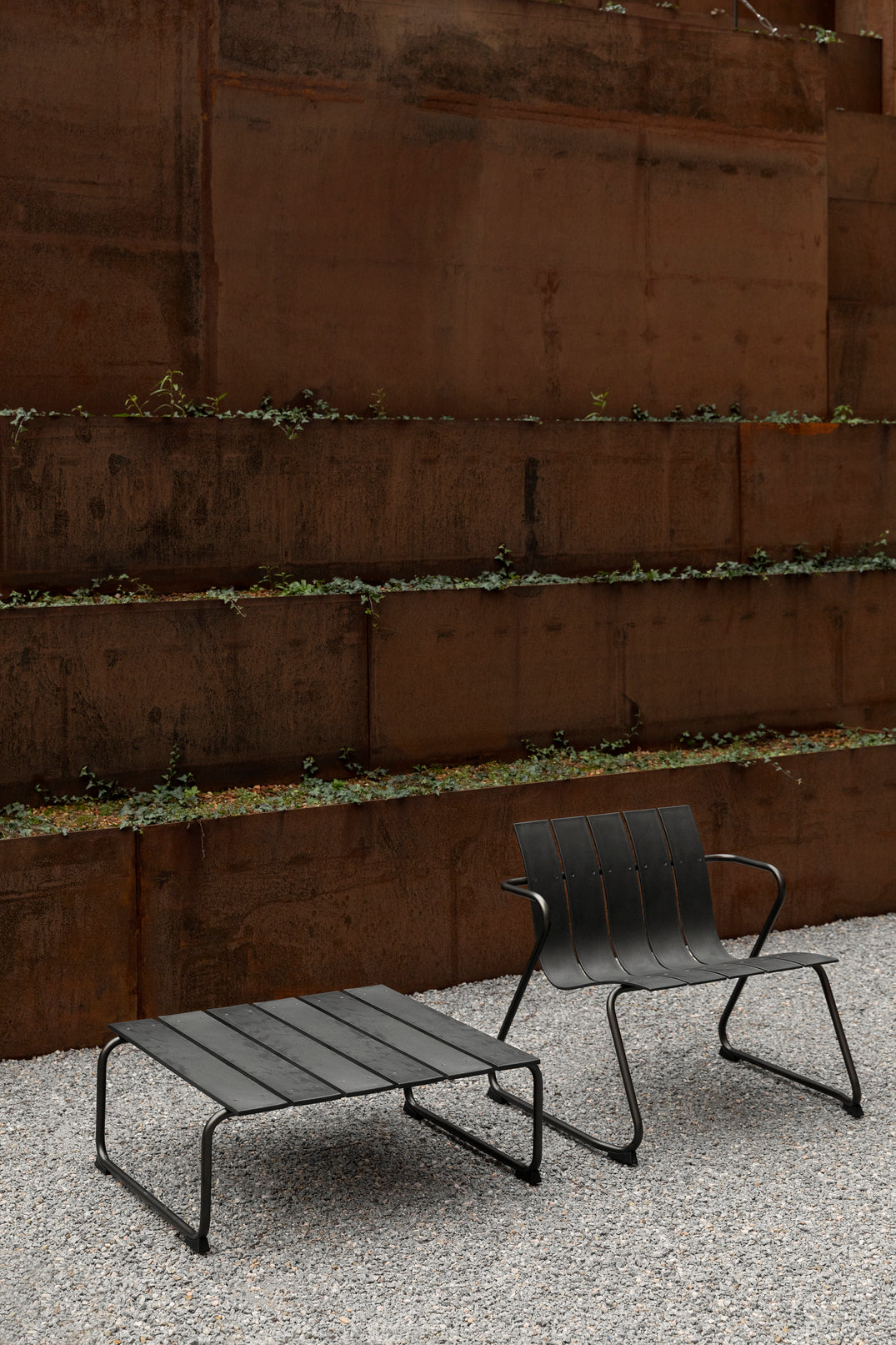Outdoor Lounge Tables