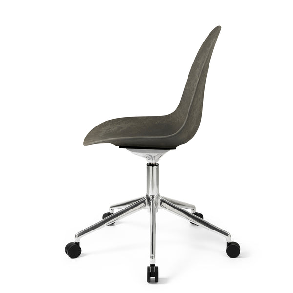 Eternity Swivel | Polished Base w/ castors | Uphol. Seat | Coffee Waste Dark | by Space Copenhagen