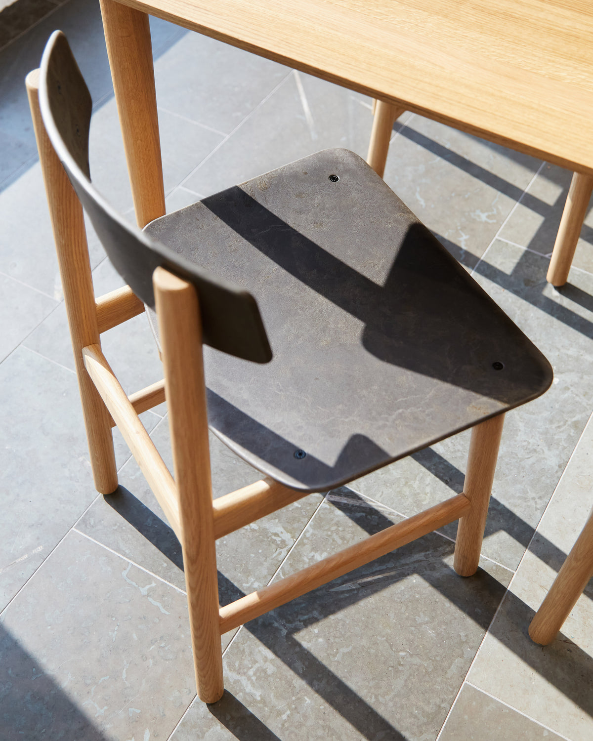Mater_PWC_Conscious Chair_12_portrait.jpg__PID:d36a6f48-8061-4dad-bd39-62d3eab2bcc4