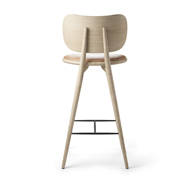 High Stool Backrest | Matt Oak Pista | 69 cm | Camo Leather Pista Sand | by Space Copenhagen