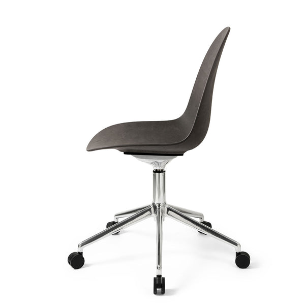 Eternity Swivel | Polished Base w/ castors | Coffee Waste Black | by Space Copenhagen